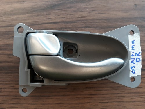 03 Nissan Altima Door Handle