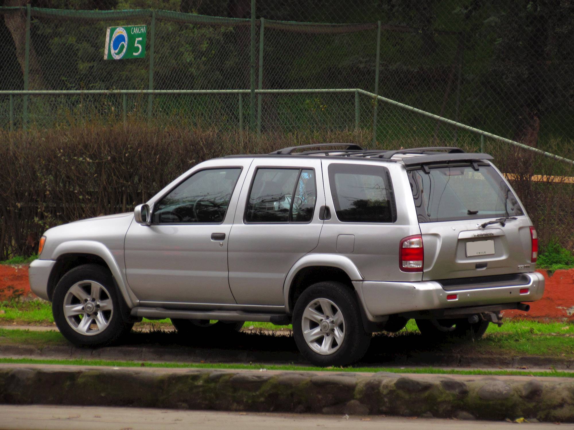 2004 Nissan Pathfinder Se Suv