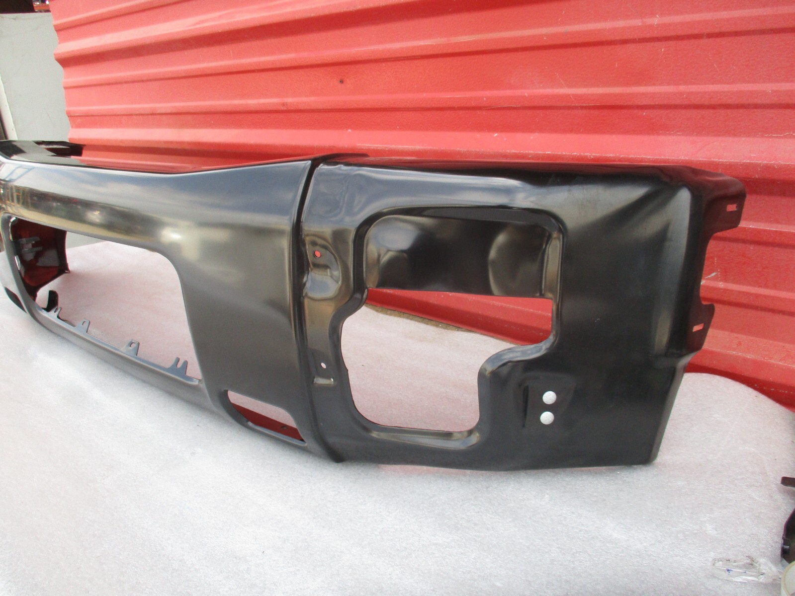 05 Nissan Titan Front Bumper