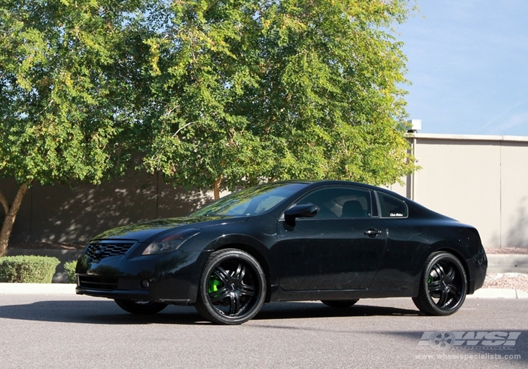 2010 Nissan Altima With Rims