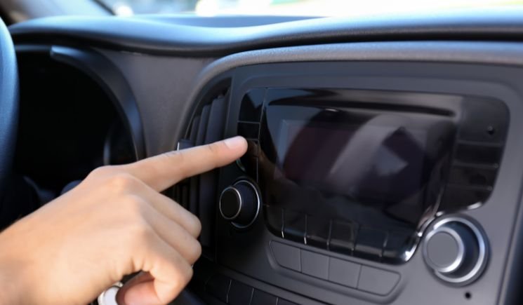 2012 Nissan Altima Radio Not Working