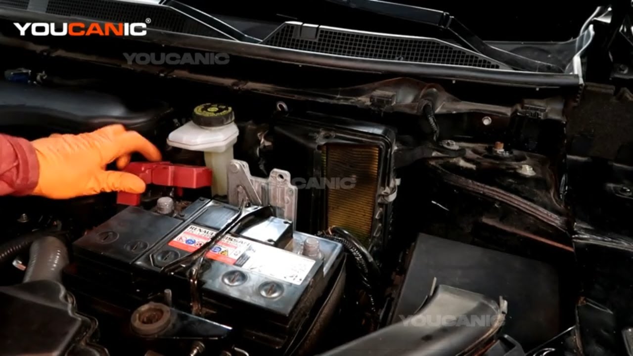 2017 Nissan Rogue Car Battery