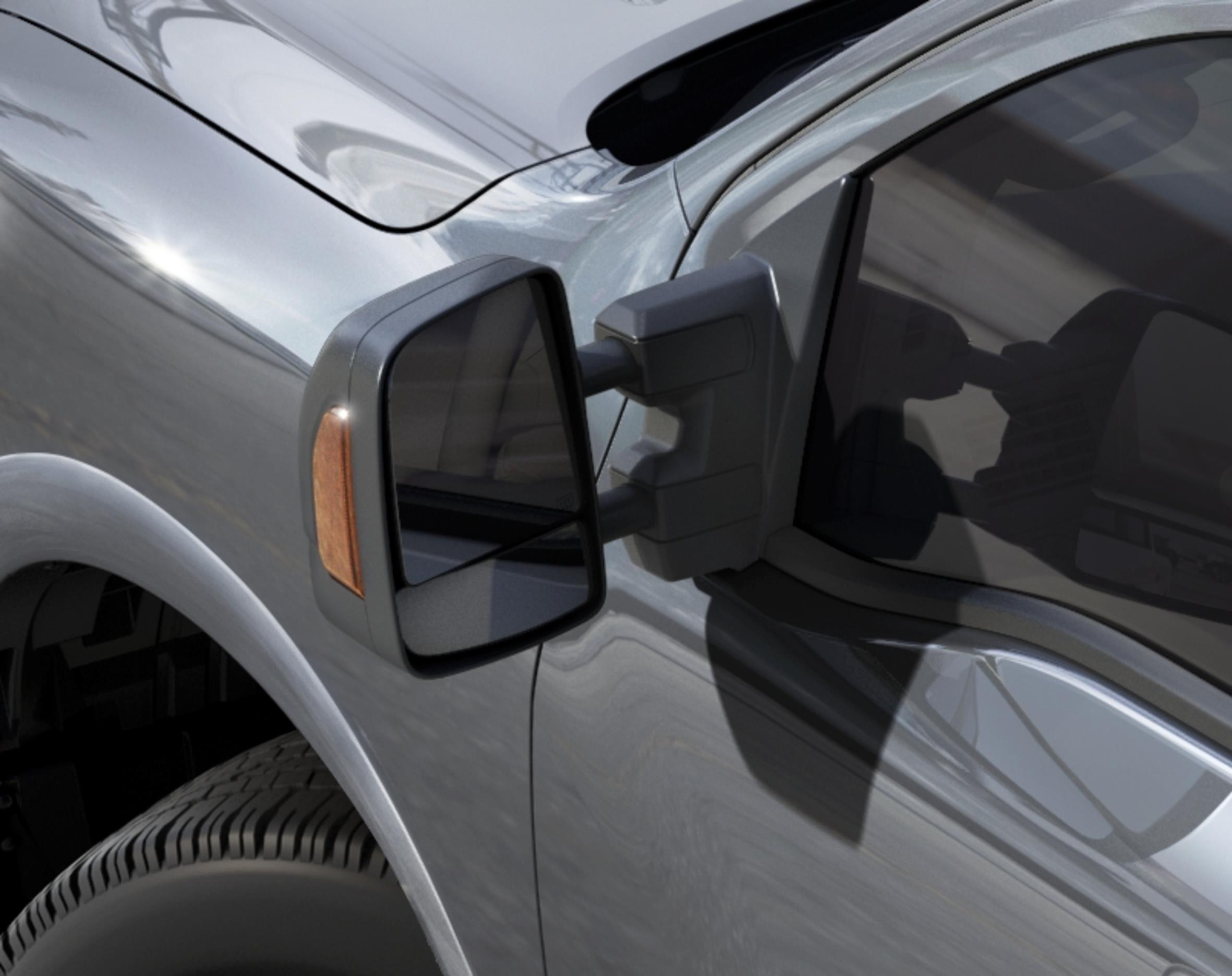2022 Nissan Frontier Tow Mirrors