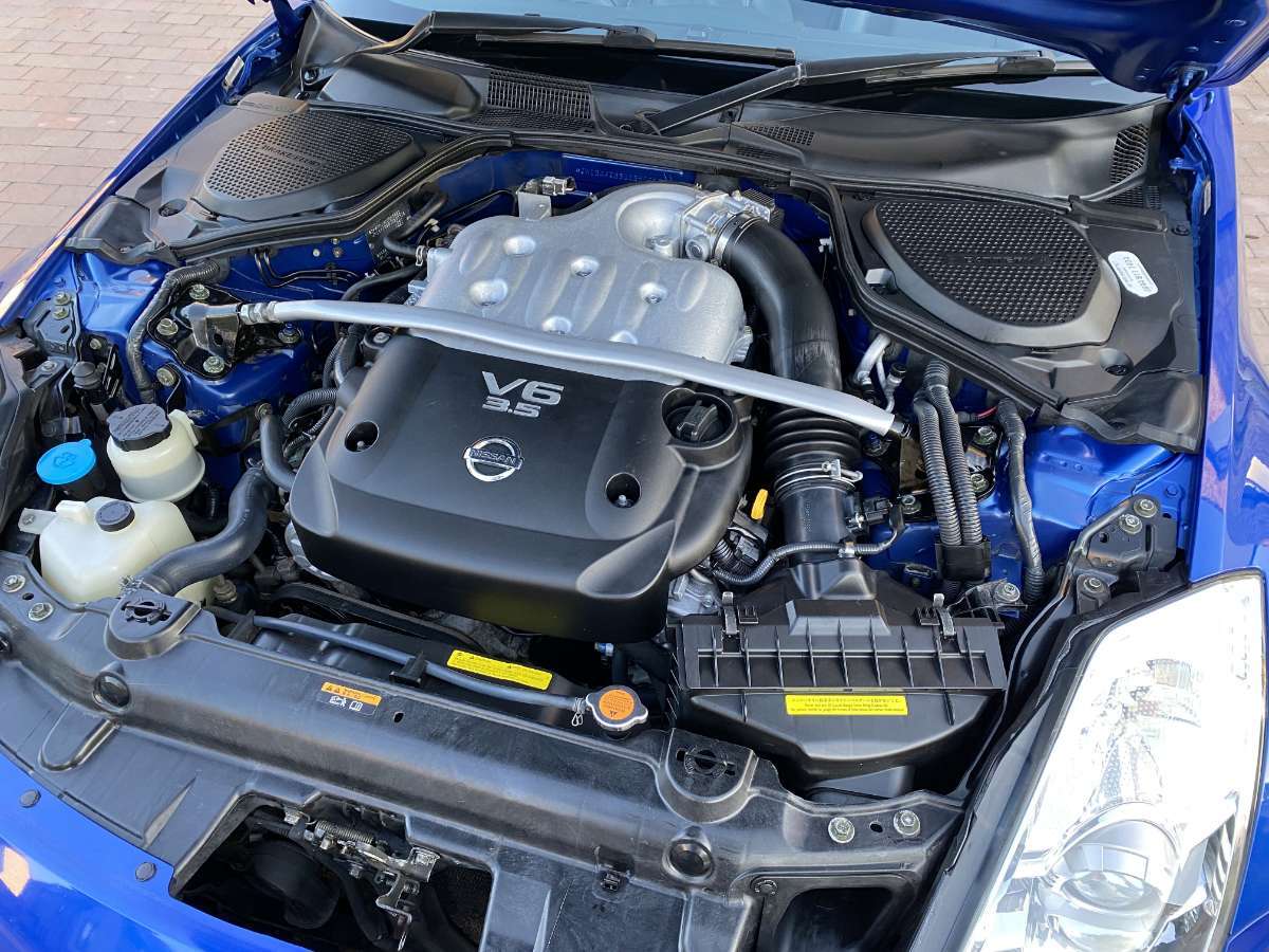 What Engine Does A 350z Have