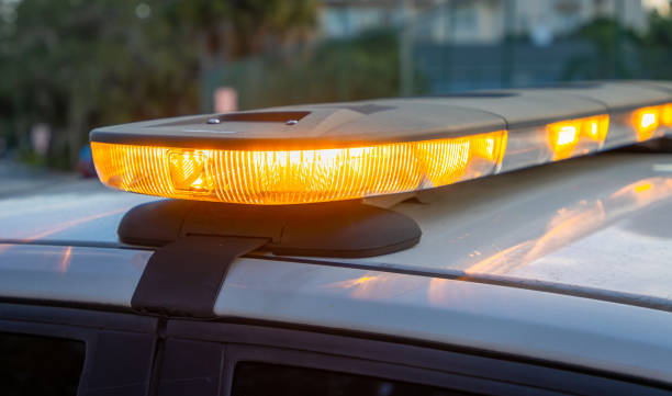 Yellow Flashing Light On Car