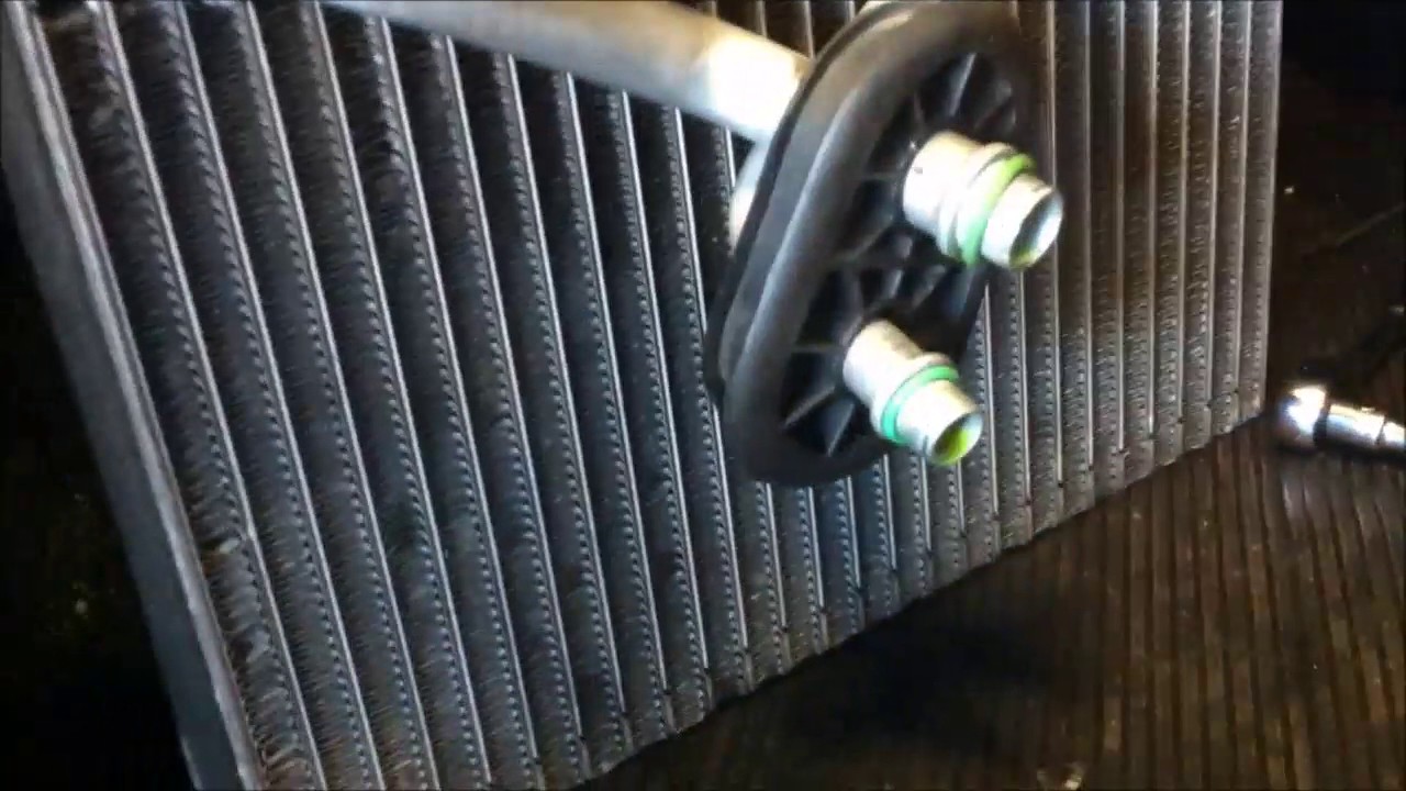 How To Flush Ac System On A Car AC System Flush - YouTube