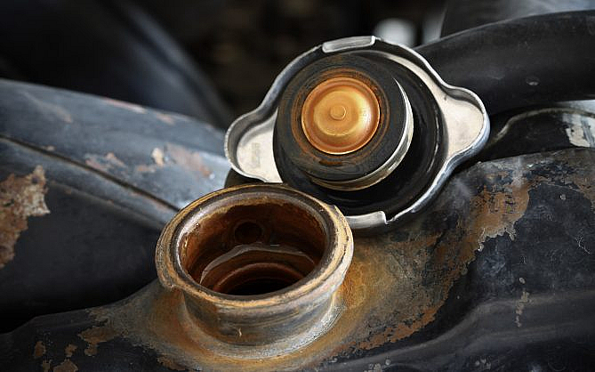What Does Radiator Cap Look Like