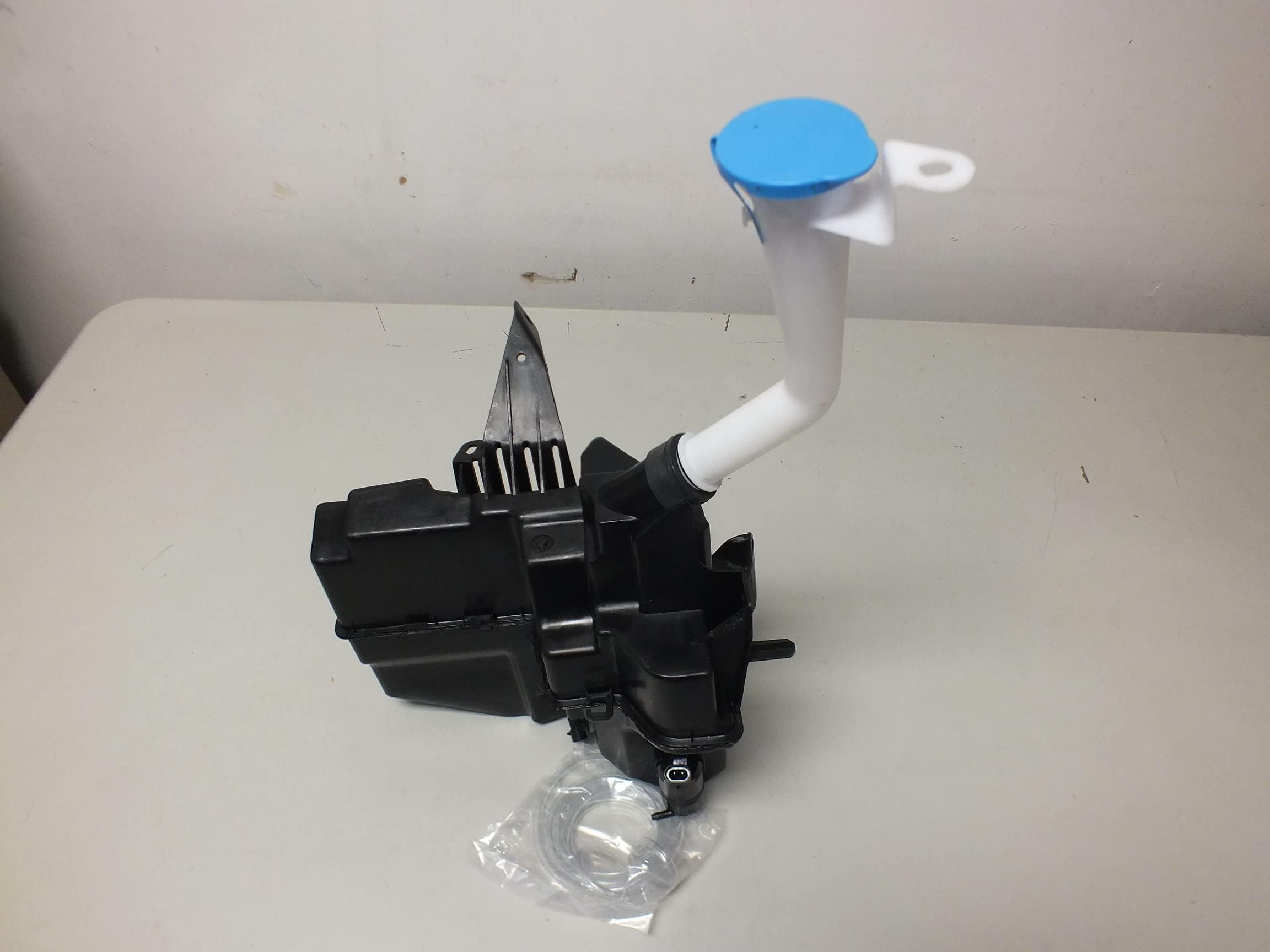 2017 Nissan Altima Washer Fluid Reservoir