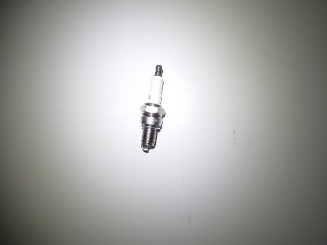 Briggs And Stratton 7.25 163cc Spark Plug
