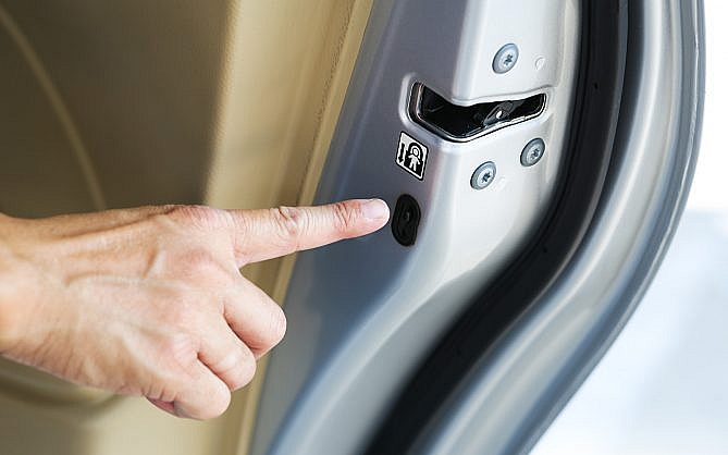 Car Door Wont Latch Close When Cold