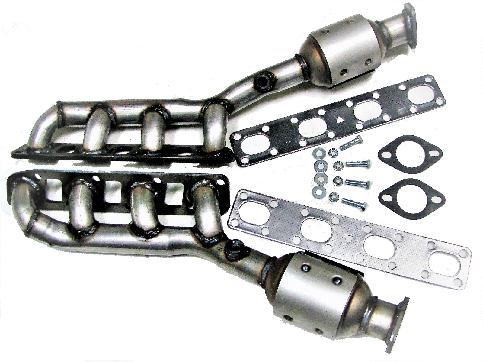 2008 Nissan Titan Catalytic Converter