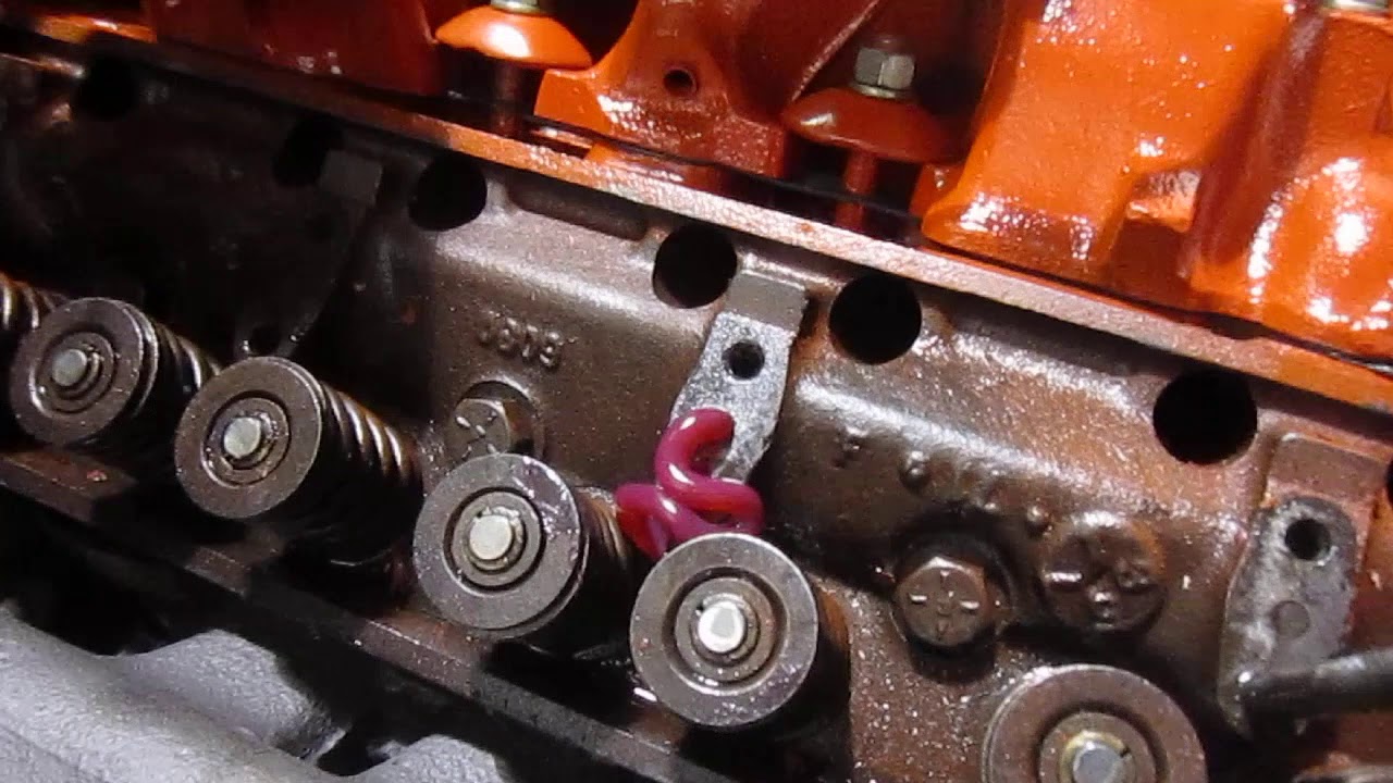 How To Clean Oil Passages In Engine cleaning blocked oil passage - YouTube