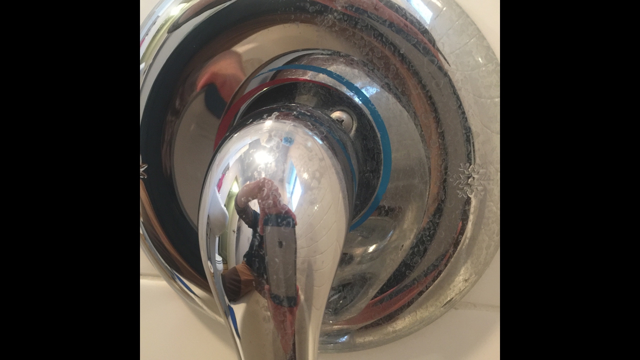 How To Clean Hard Water Stains Off Chrome Cleaning hard water spots off chrome bathroom fixtures-Quick & Easy