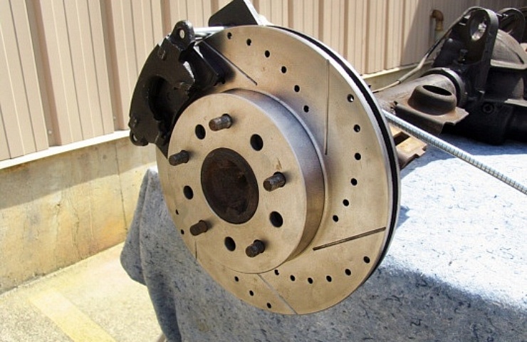 How To Convert Drum Brakes To Disc Brakes Converting From Drum to Disc Brakes: A Definitive Guide - eBay Motors Blog
