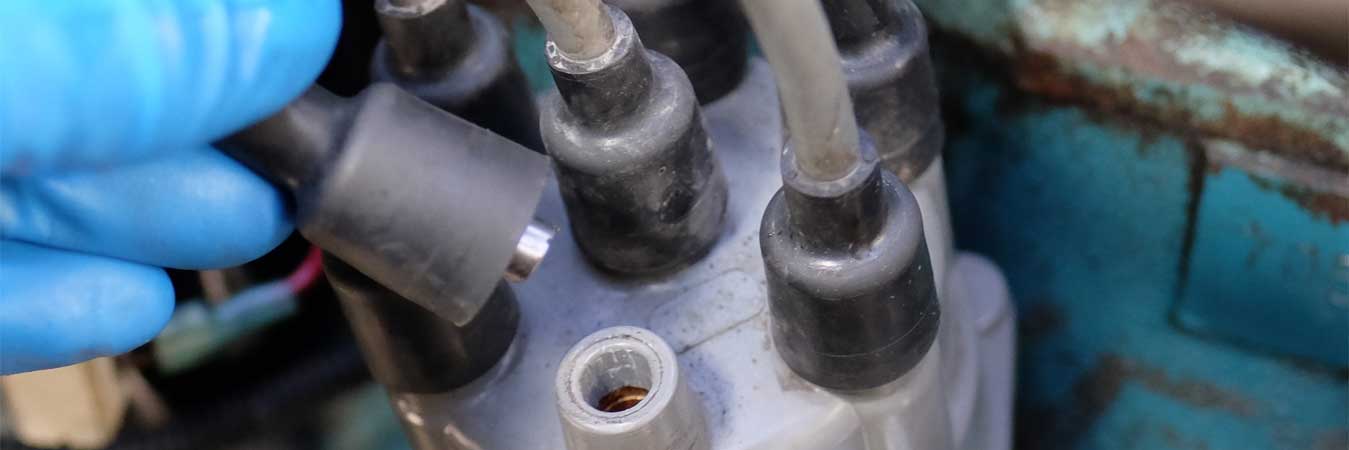 How To Change Distributor Cap And Rotor