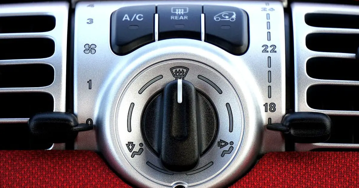 Does The Air Conditioner In A Car Use Gas
