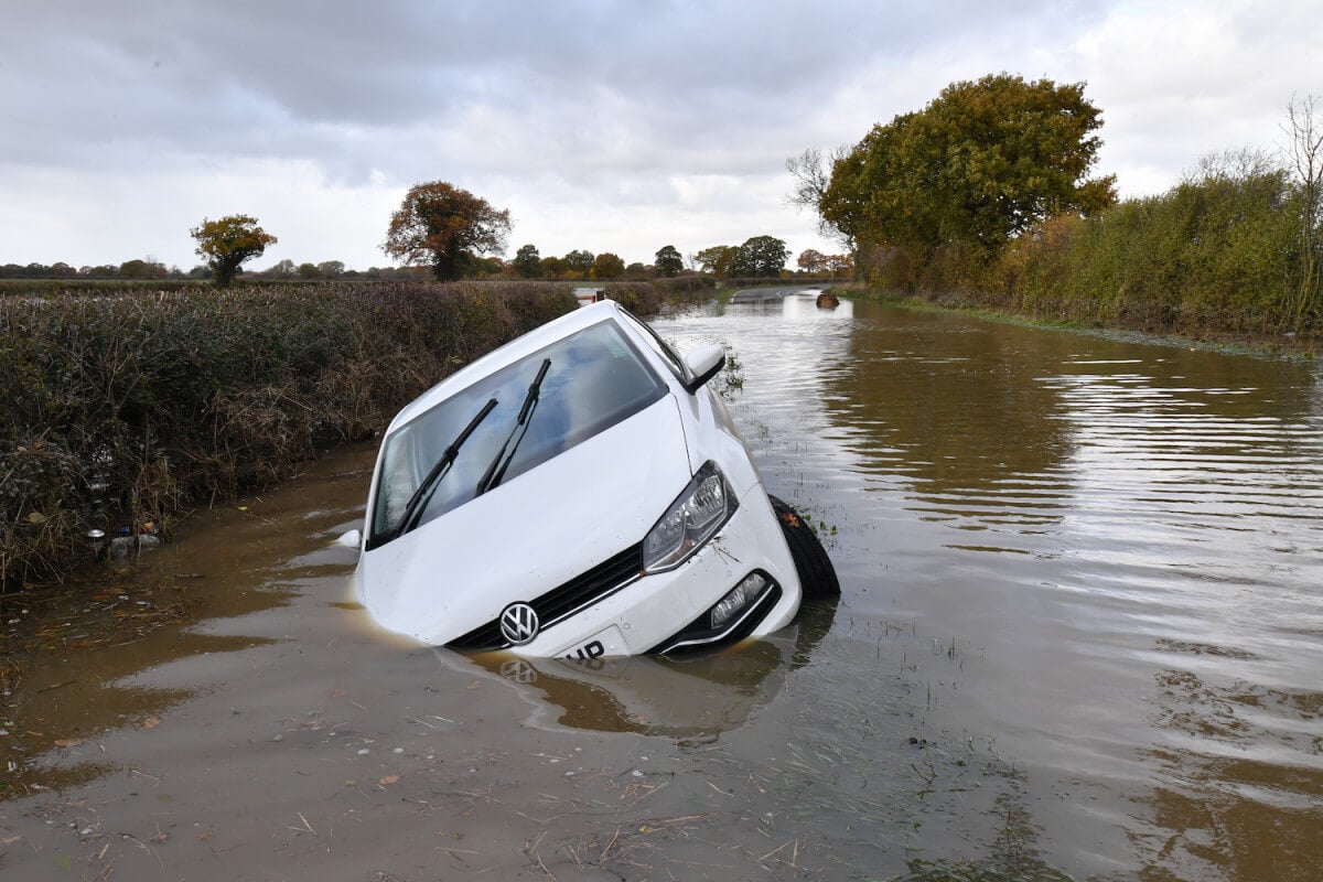 How Do You Know If A Car Has Been Flooded