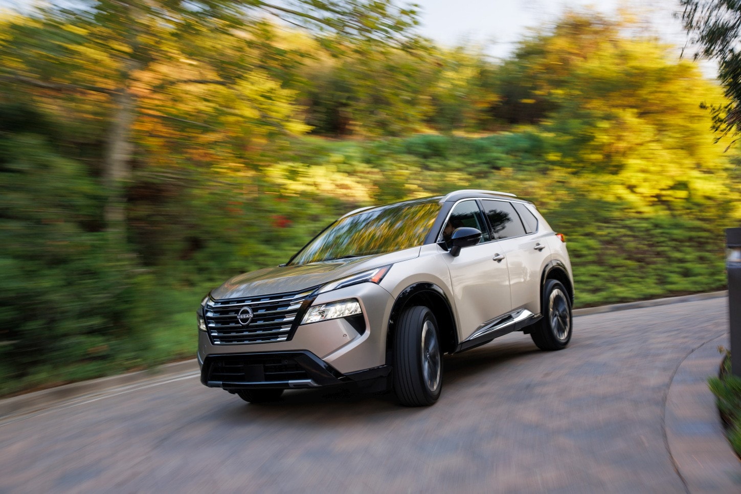When Did The Nissan Rogue Come Out