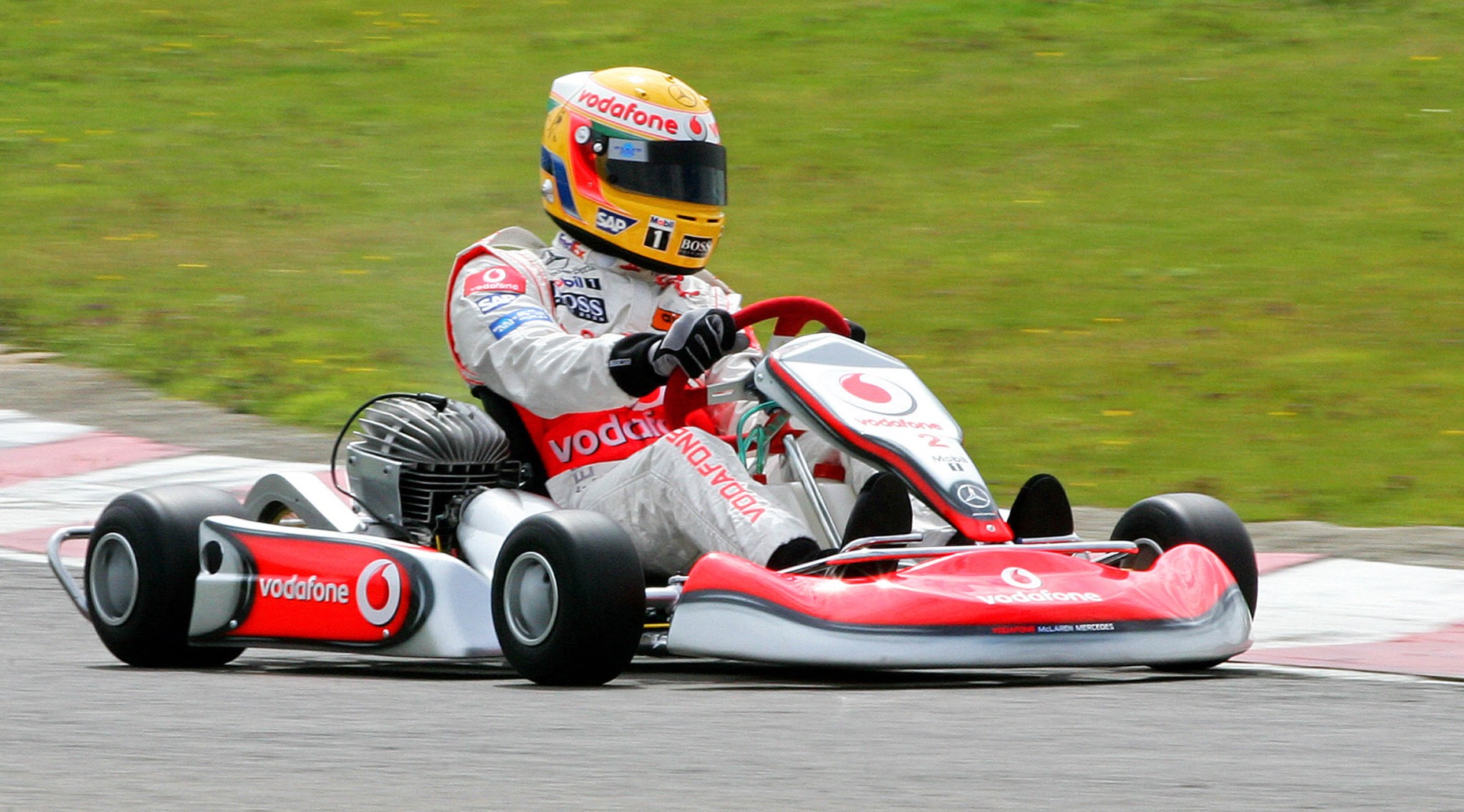 How Do I Become A Racing Driver