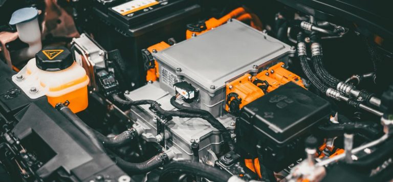 How Long Do Batteries Last In Hybrid Cars