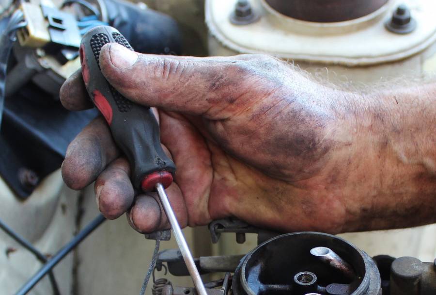 How To Adjust A Fuel Regulator How To Adjust Fuel Pressure Regulator – Full Guide - Car Super Care