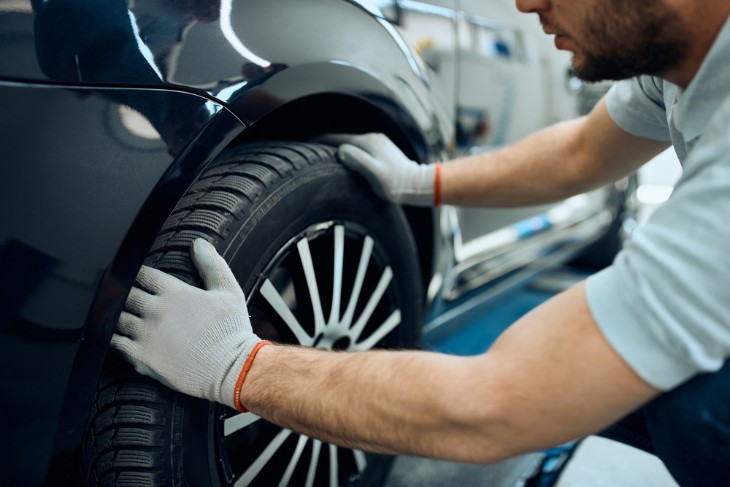 How To Adjust Speedometer For Bigger Tires How to Adjust Speedometer for Bigger Tires - Swanky Tires