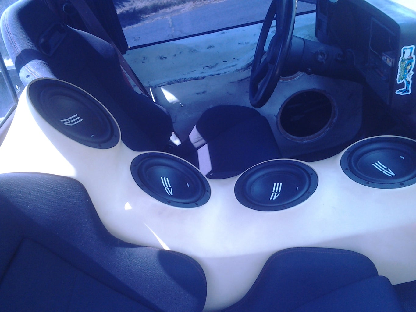 How To Build Fiberglass Sub Box How to Build a Fiberglass Sub Box : 11 Steps (with Pictures