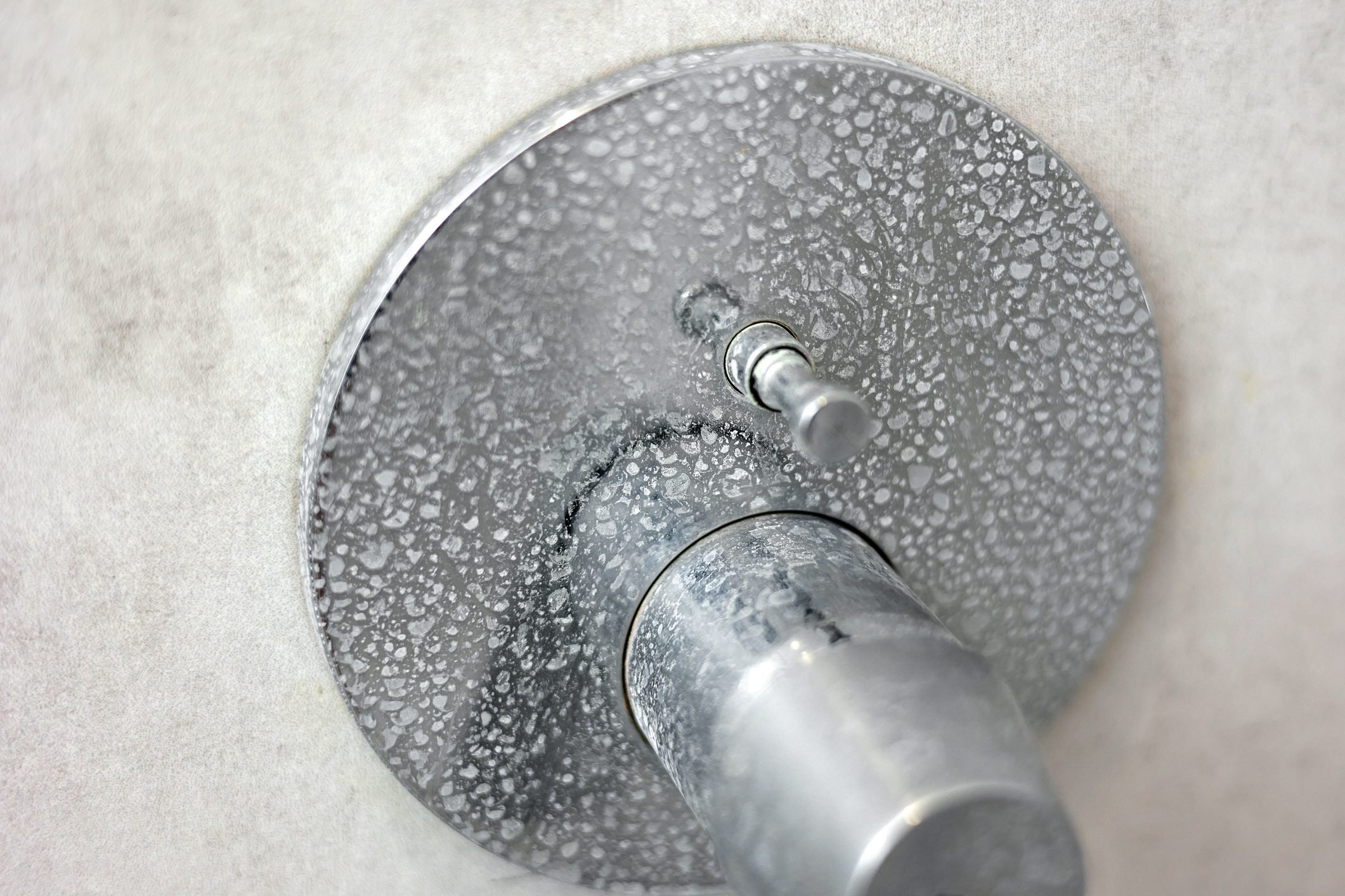 How To Clean Hard Water Stains Off Chrome
