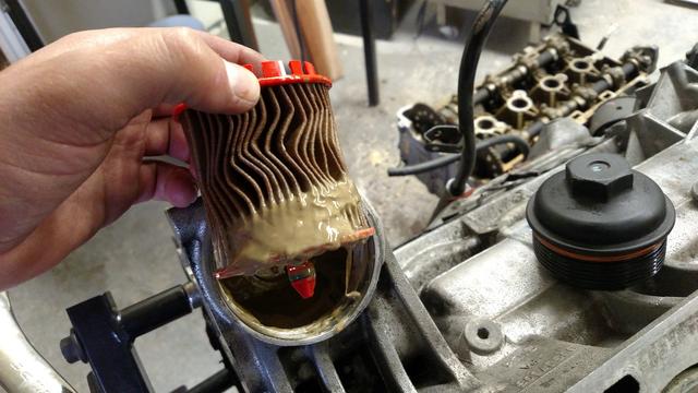 How To Clean Oil Passages In Engine