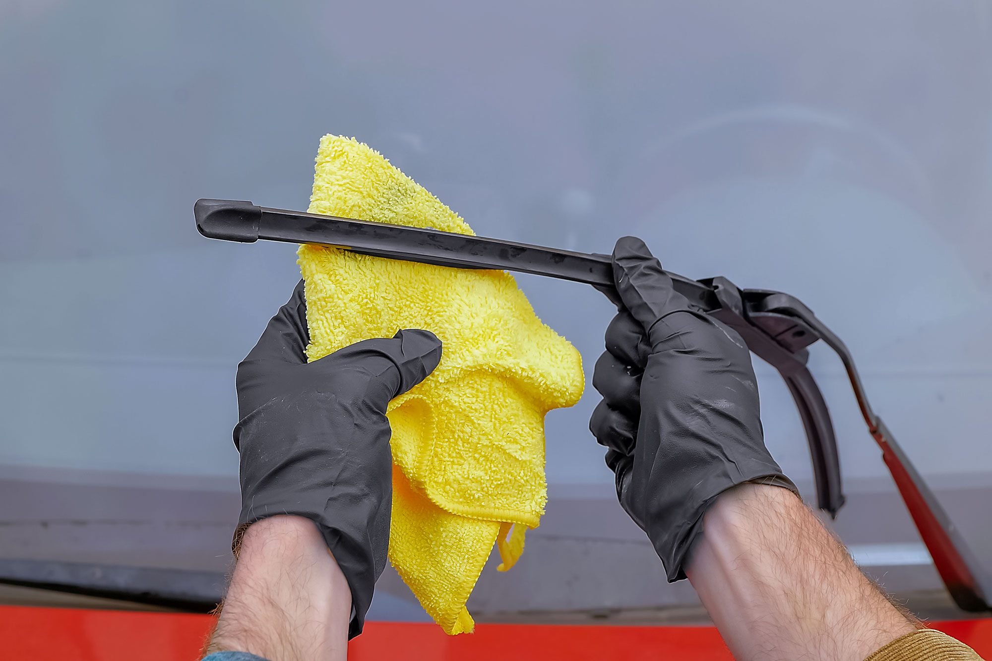 How To Clean A Windshield Wiper