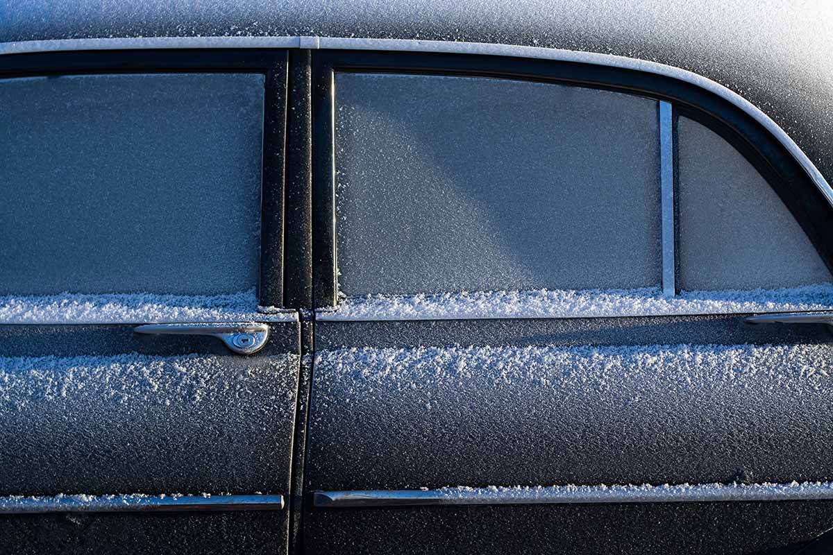 What Temp To Defrost Car Windows