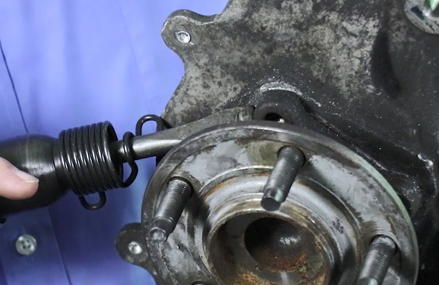 How To Remove Stuck Wheel Hub Assembly How To Get A Stuck Wheel Bearing Hub Assembly Off Easily? - Yezig