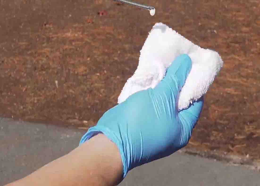 How To Put On New Windshield Wiper Blades