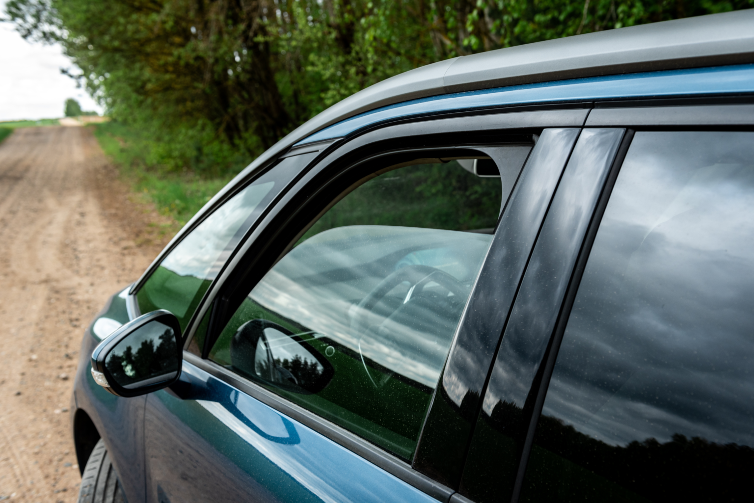 How To Open Car Window With Key