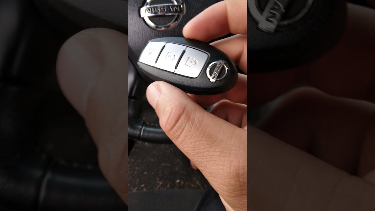 How Do You Open A Nissan Key Fob
