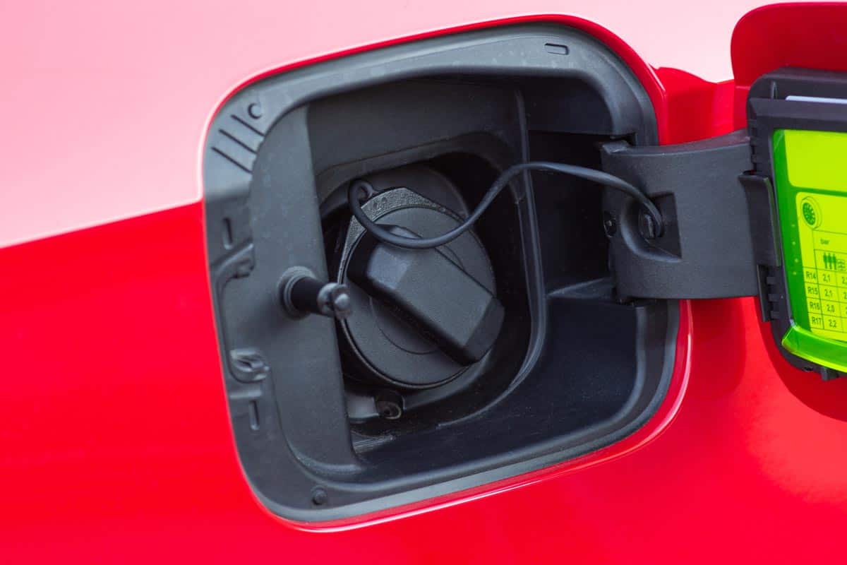 Nissan Rogue How To Open Gas Tank