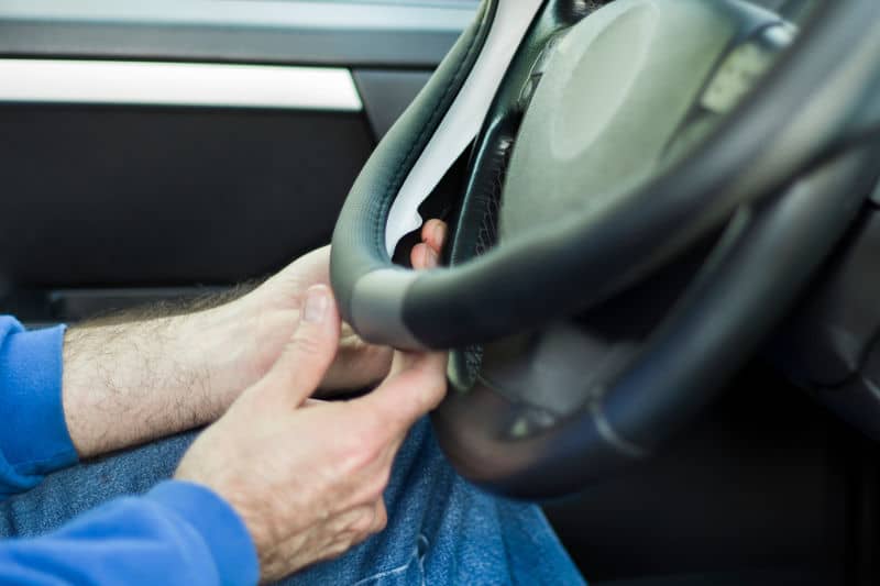 How To Remove Steering Wheel Cover How to Put On and Remove a Steering Wheel Cover | Tips to Make It Fit