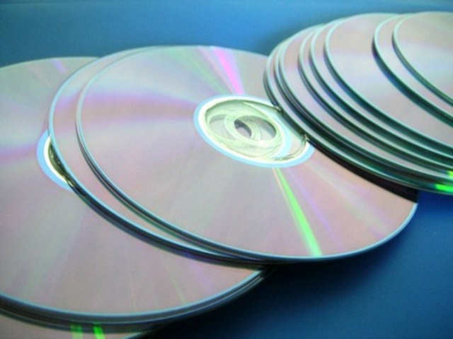 How To Remove Cd Stuck In Cd Player How to Remove a CD That is Stuck in a CD Player | Techwalla