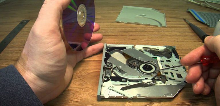 How To Remove Cd Stuck In Car Cd Player