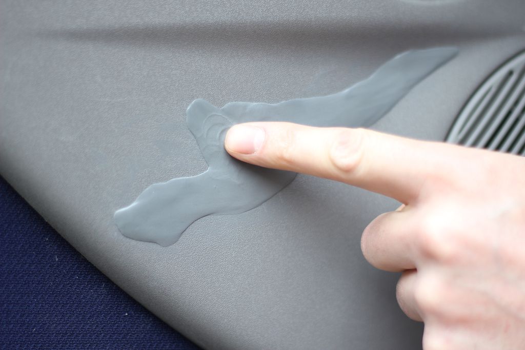 How To Fix Crack In Car Dashboard How to repair cracks in your car dashboard | Car repair garages, Repair