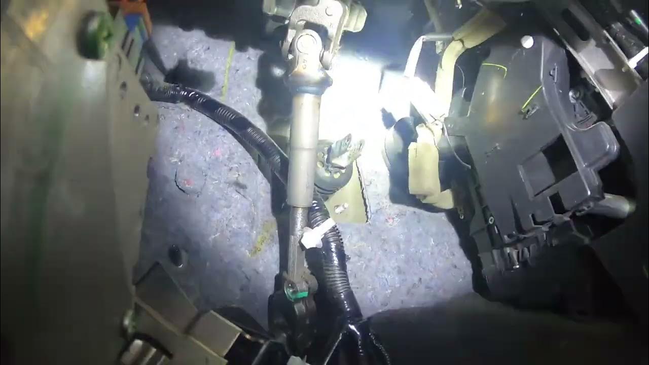 2013 Nissan Versa Blower Motor Location