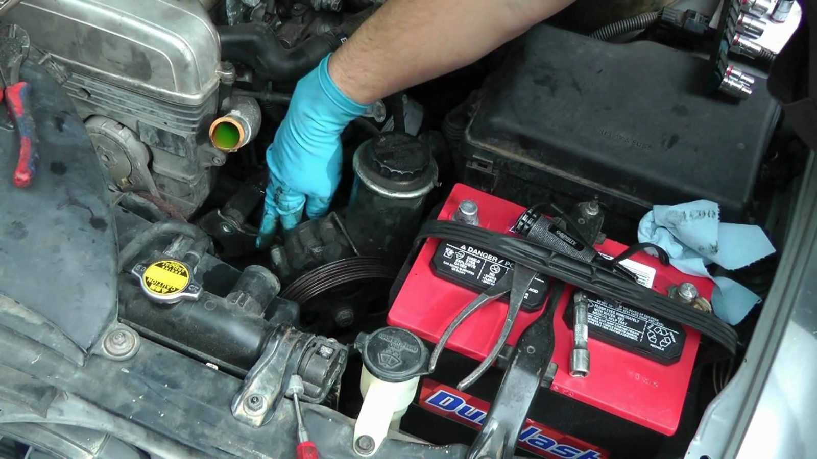 How To Replace The Ac Compressor On A Car