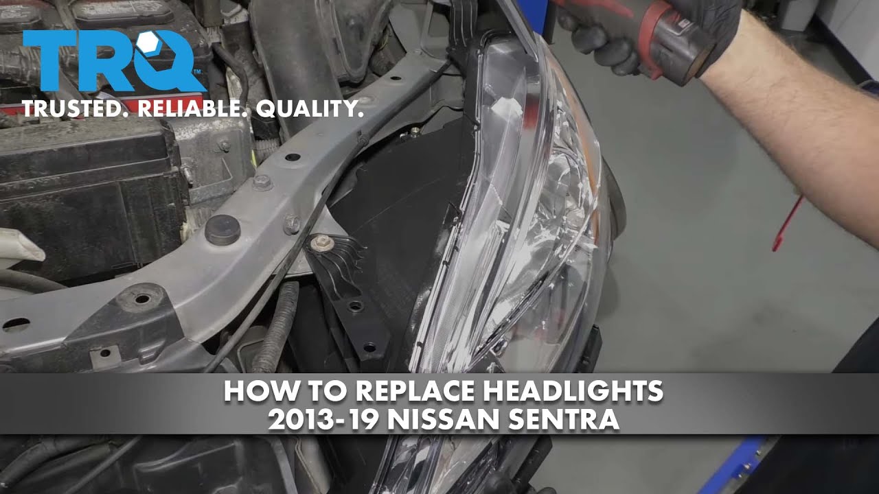2013 Nissan Sentra Headlight Bulb Replacement