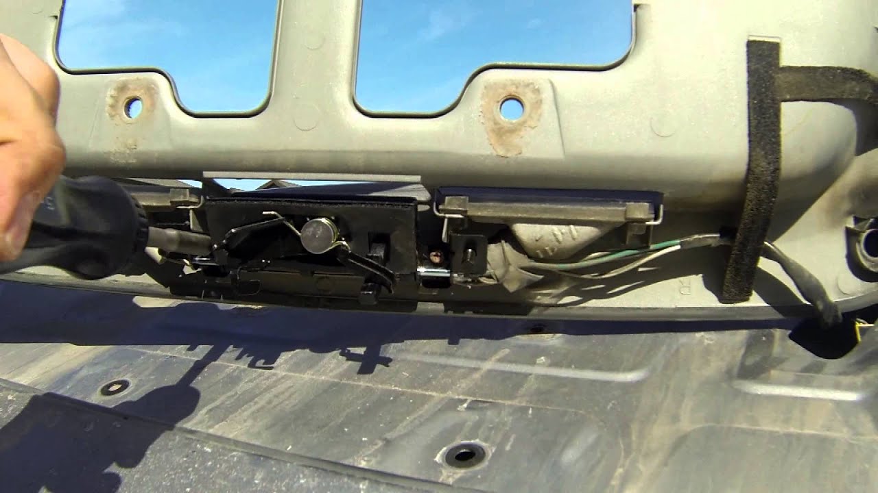 Toyota Sequoia Back Door Latch Replacement