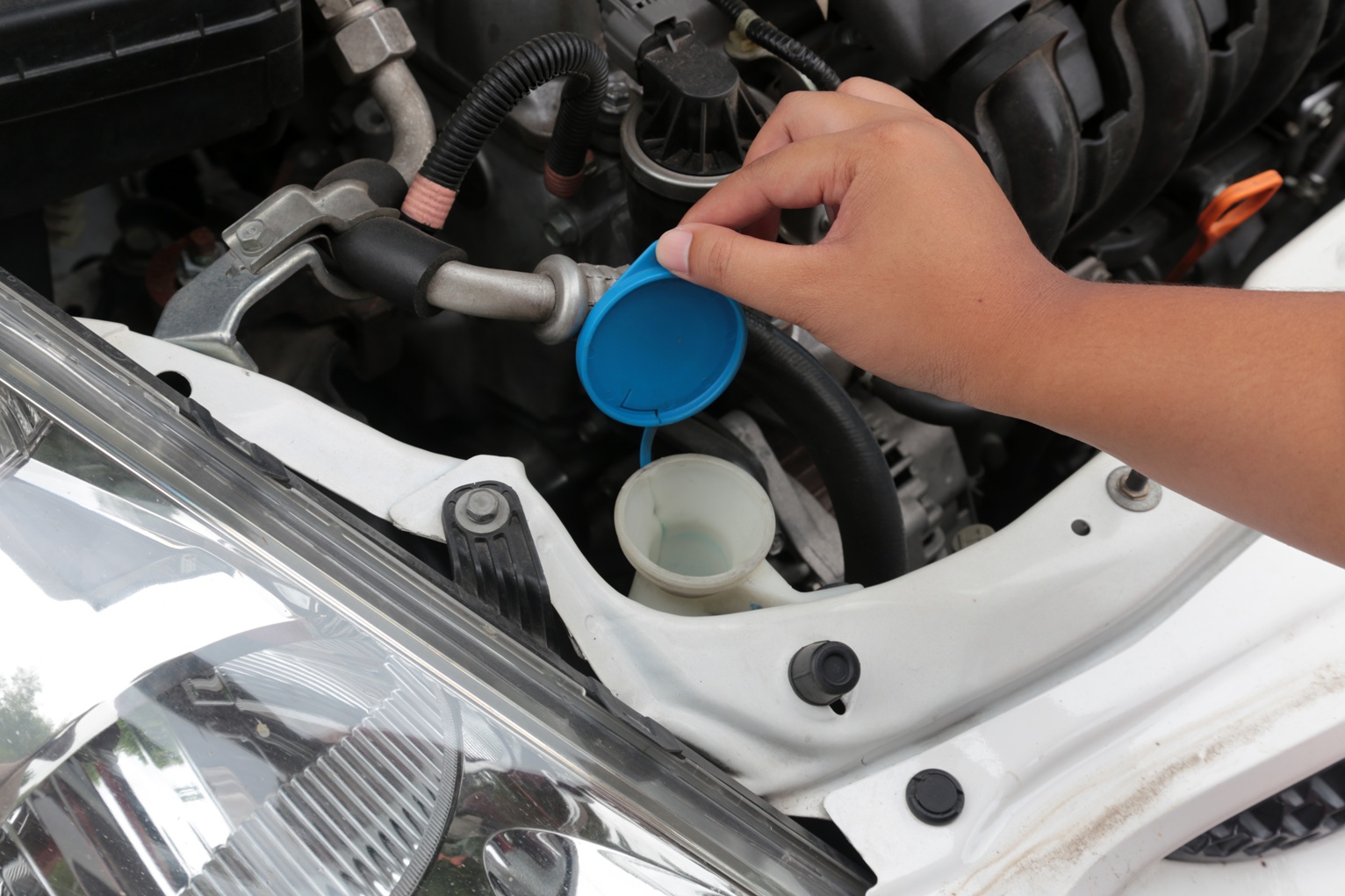 Replace Windshield Washer Reservoir