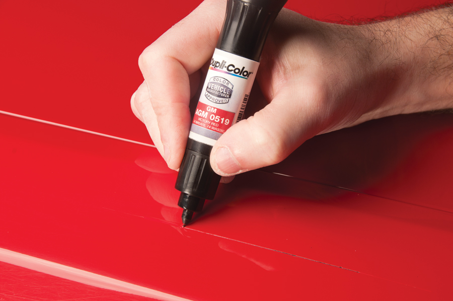 How To Use Touch Up Paint Pen How to Touch Up Your Car's Paint Job - AutoZone