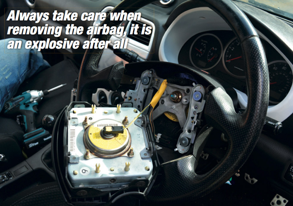 How To Remove The Airbag Light How To Turn Off Your Airbag Warning Light | Fast Car