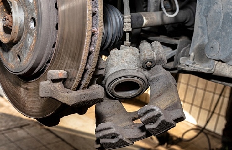 How To Unstick A Brake Caliper