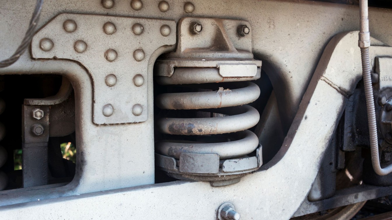 How To Use A Spring Compressor For Struts