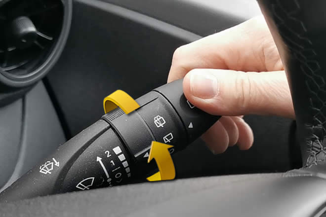 How To Use Rear Windshield Wiper How to Use the Windscreen Wipers - Learn Automatic